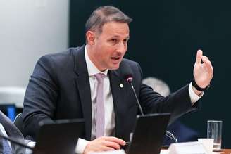 O secretário de Segurança de São Paulo, Guilherme Derrite, reassumiu posto de deputado federal