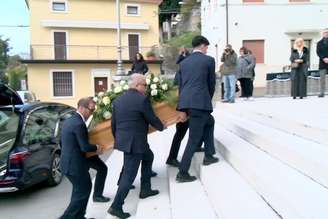 Funeral de Jéssica Scappazzollo em Castelnuovo del Garda, na Itália