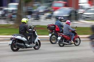 Maioria do STF considerou inconstitucional lei de SP que permitia aos municípios proibir serviço de mototáxi e moto por aplicativo