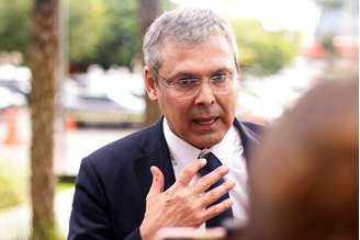 Lindbergh Farias, líder do PT na Câmara dos Deputados, criticou o relatório de Guilherme Derrite