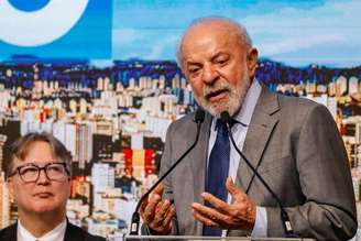 Lula tem rejeição de 53% dos eleitores, tendo índice menor apenas que o de Ciro Gomes e o da família Bolsonaro