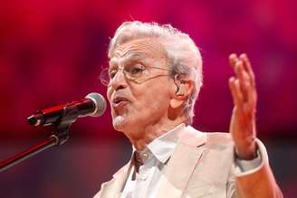 Caetano Veloso em apresentação ao lado de Maria Bethânia, no Allianz Parque, em 2024