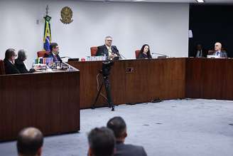 Por unanimidade, STF condena 9 réus do ‘núcleo militar’ por envolvimento na trama golpista