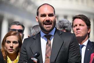 Eduardo Bolsonaro : 'A diplomacia brasileira não teve qualquer mérito na retirada parcial dessas tarifas de hoje'