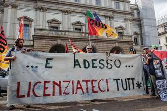 Protesto contra a demissão da lanterninha do Scala por gritar 'Palestina livre'