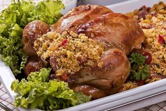 Peru recheado com farofa