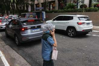 Registro de chuva em SP.