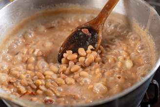 henrique ferrera/shutterstock