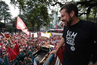 Ato contra a anistia aos presos do 8 de Janeiro, em março deste ano; Boulos agora ocupa o cargo de secretário-geral da Presidência