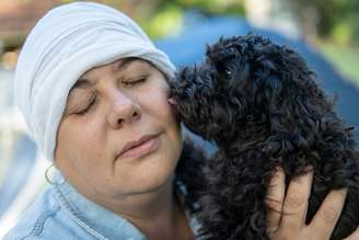 O contato direto e constante dos pets com pacientes oncológicos pode trazer riscos para ambos