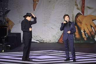 Chitãozinho e Xororó lamentaram morte do irmão, Mauri