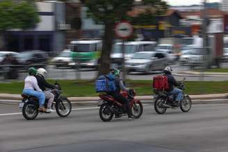 Empresas de transporte de passageiros por motocicletas adiam estreia em São Paulo
