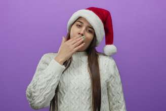 O cansaço que se intensifica em dezembro reflete o acúmulo de pressões emocionais, sociais e físicas ao longo do ano