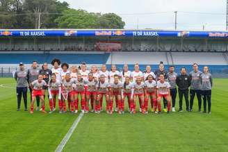 Jogadoras das Bragantinas. 