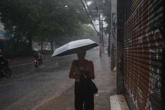 Registro de chuva na cidade de São Paulo.