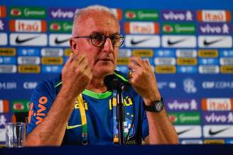 Dorival comandou o Brasil em 16 partidas e amargou eliminação nas quartas da Copa América.