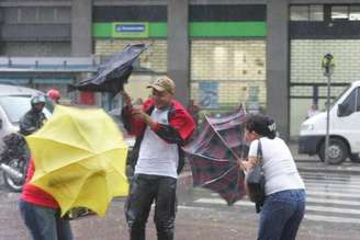 Especialista alerta para tendência de aumento na frequência de vendavais nos próximos anos.