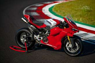 Ducati Panigale V4 R 2025 virá para o Brasil em 2026