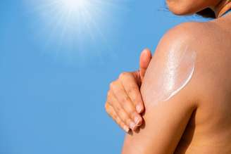 Bronzeado seguro: dicas para curtir sol e piscina sem riscos