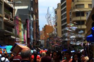 Nas lojas, compras no Pix geralmente garantem desconto ao consumidor na 25 de Março