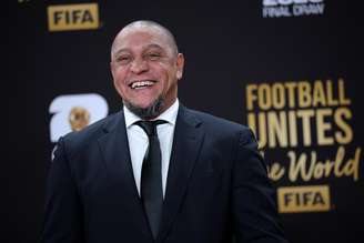 Roberto Carlos passa por cirurgia no coração, diz jornal