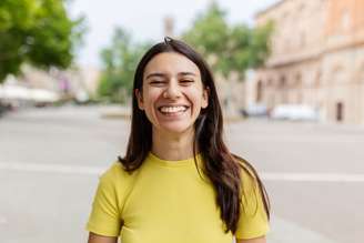 O riso contribui para o equilíbrio emocional e torna o dia a dia mais leve