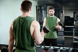 A transformação corporal efetiva requer planejamento realista e paciência