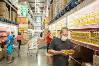 Alimentos figuram entre os itens com maiores quedas e maiores baixas na inflação em 2025.