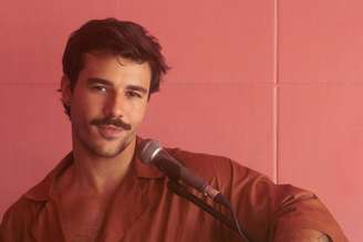 Mateus Pires, ex-BBB e cantor