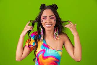 Cuidados simples ajudam a manter a saúde do cabelo no Carnaval