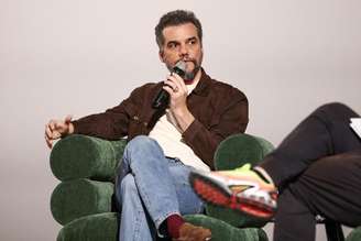 Wagner Moura fez história no Globo de Ouro 2026 com O Agente Secreto, vencedor como Melhor Ator em Filme de Drama