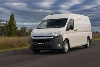 Nova Toyota Hiace Furgão