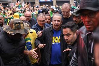 O pastor Silas Malafaia, aliado do ex-presidente Jair Bolsonaro, trocou ataques públicos com a senadora Damares Alves.