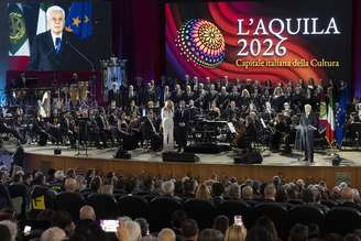 Mattarella participou da inauguração de L'Aquila como Capital Italiana da Cultura