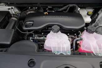 Motor a combustão serve como gerador em carros da Leapmotor