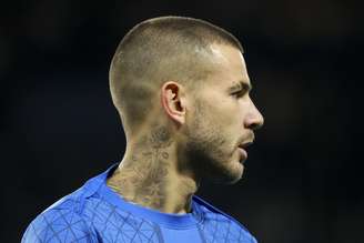  Lucas Hernandez e sua esposa são acusados por uma família colombiana de tráfico de pessoas e trabalho forçado