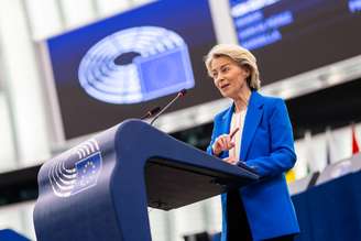 Ursula von der Leyen em discurso ao Parlamento Europeu, na terça-feira, 20