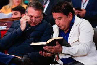 O senador Magno Malta (PL-ES) tentou visitar o ex-presidente Jair Bolsonaro na Papudinha, no dia 17 de janeiro, mas teve a entrada vetada.