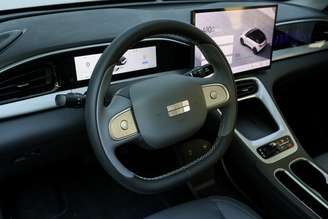 FR12 SAO PAULO - SP - 11/11/2025 - JORNAL DO CARRO - GEELY EX2 MAX - Foto do carro Geely EX2 Max.. FOTO: Felipe Rau/Estadão