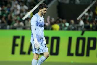 O goleiro Rafael, do São Paulo, na derrota diante do Palmeiras neste sábado, 24