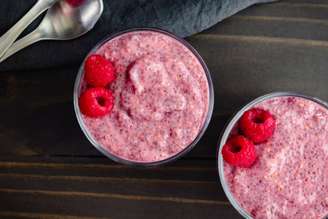 Musse de frutas vermelhas com chia