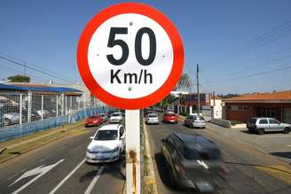 Detran de SP retira necessidade de baliza e libera prova com carro automático para tirar CNH