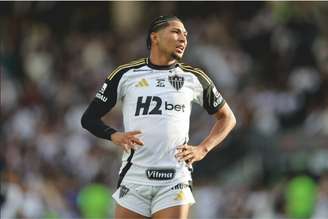 Santos encaminha a contratação de Rony –