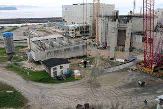 Angra 3, em Angra dos Reis (RJ), é uma obra que se arrasta desde 1981