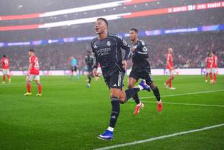 Mbappé fez dois gols, mas não evitou a derrota do Real Madrid para o Benfica –