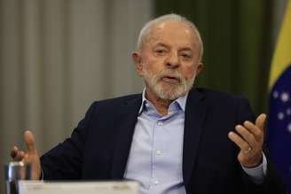 Lula sancionou parcialmente as leis que tratam dos reajustes dos servidores