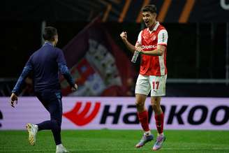 Moscardo comemora gol pelo Braga, de Portugal