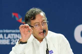 Petro embarcou aos EUA para se reunir com Trump