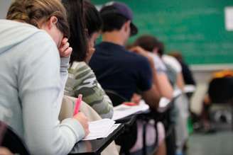 Fuvest esclarece divulgação de nota da redação após forma de apresentação ser alvo de questionamento de candidatos