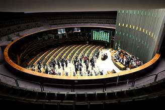 Plenário da Câmara: deputados aprovaram reajustes a servidores da Casa e do Senado